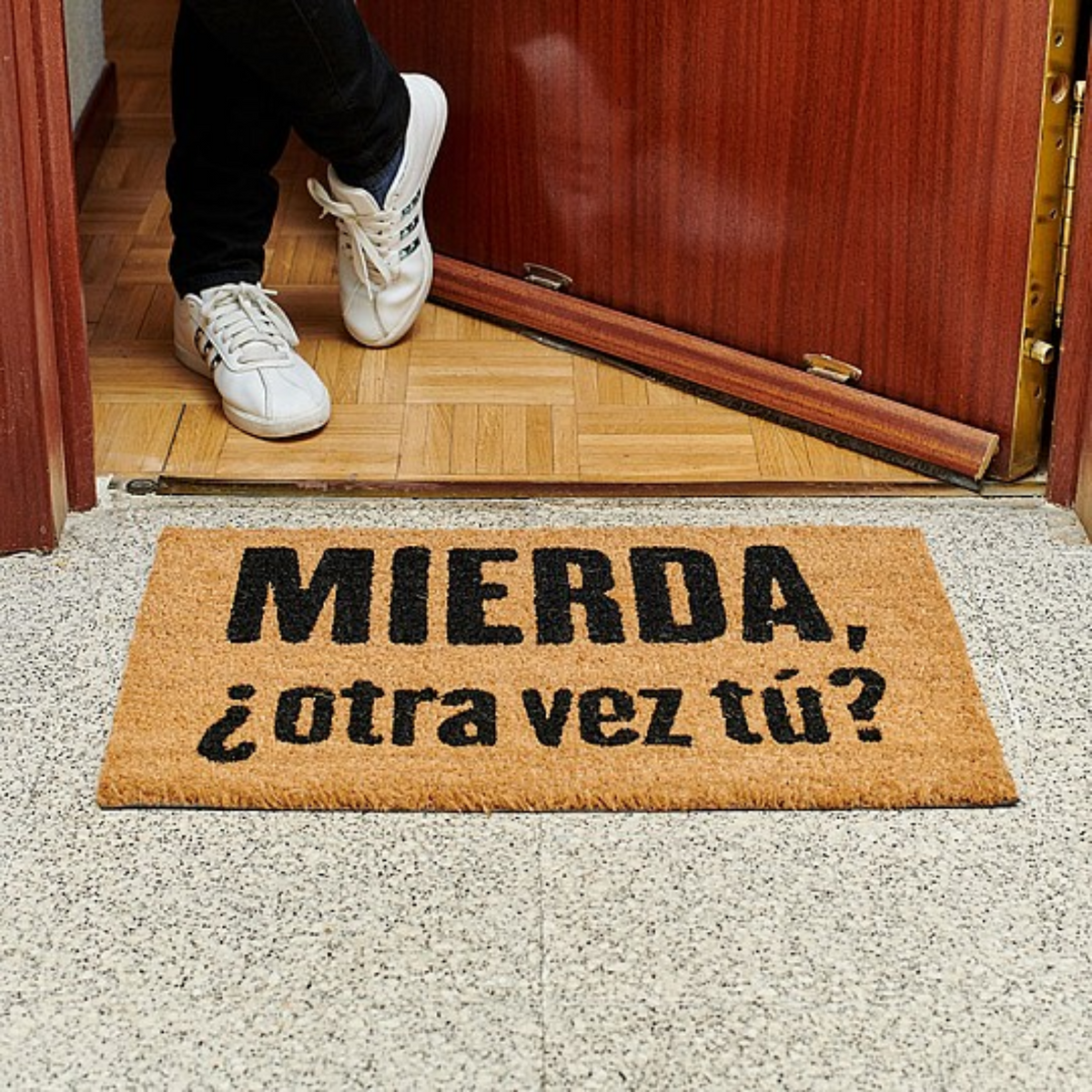 TAPETE OTRA VEZ TÚ?