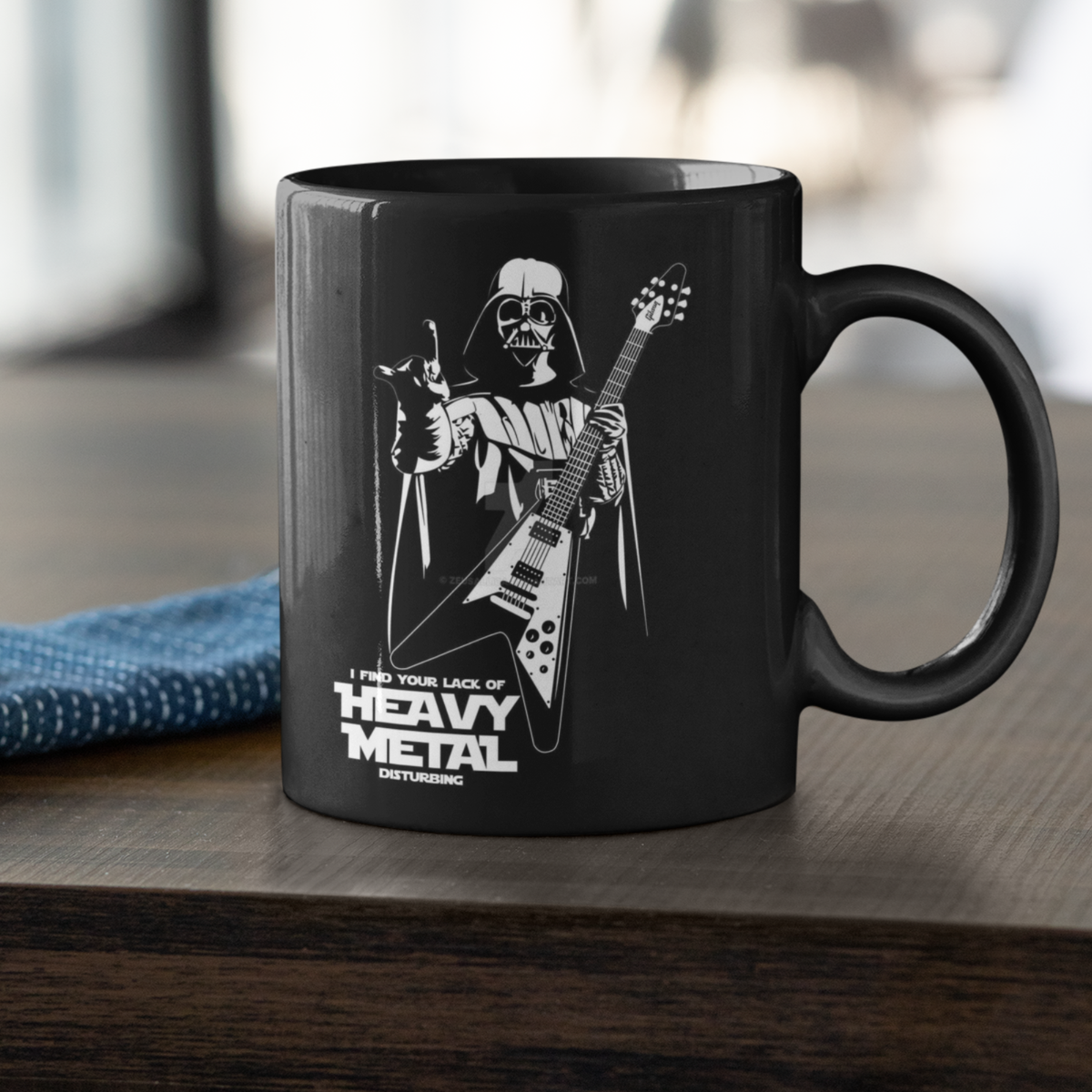TAZA DARTH HEAVY METAL