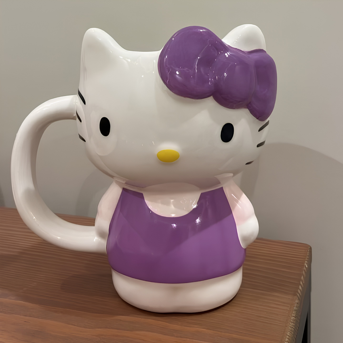 TAZA KITTY HIP